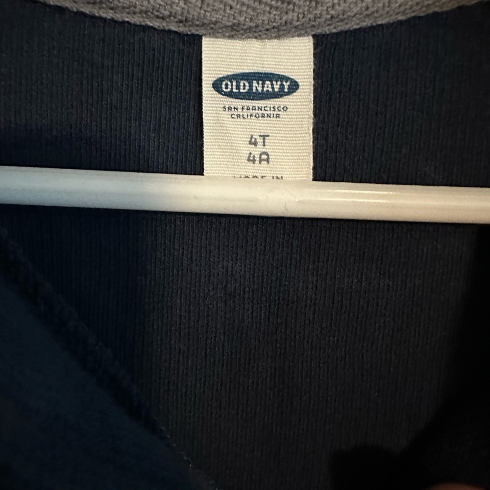 Old Navy 4t jacket - Picture 3 of 4